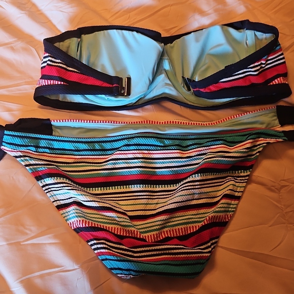 Colorful Striped Bikini Set - Picture 4 of 5